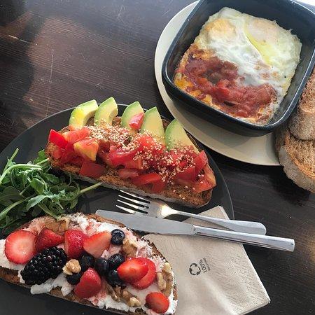 Malcafe Coffee & Deli